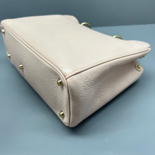 Dior Medium Diorissimo Tote Grained Calfskin Pink