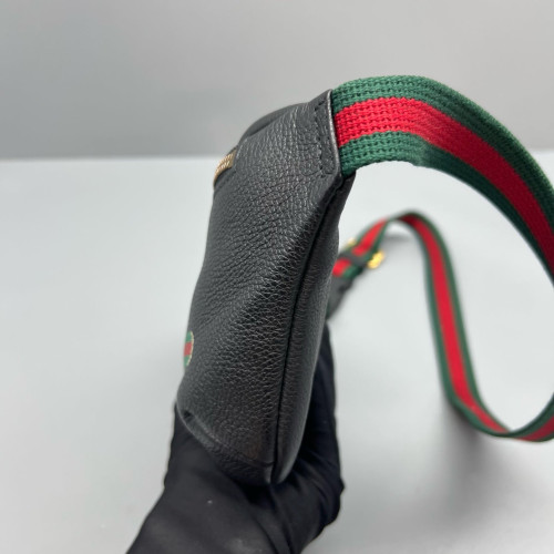 Gucci Logo Embossed Waist Belt Bag Calfskin Black Green Red