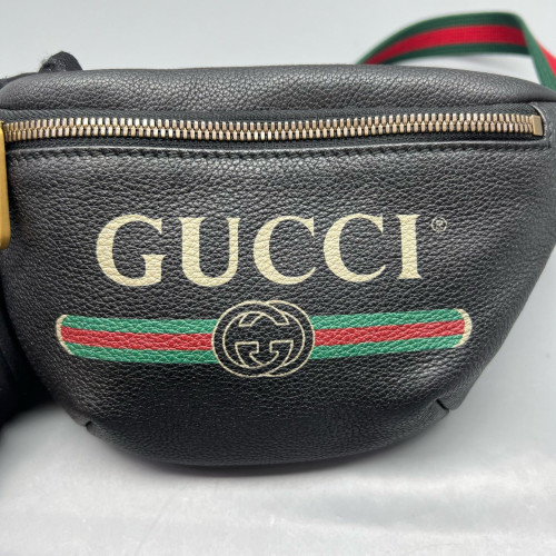 Gucci Logo Embossed Waist Belt Bag Calfskin Black Green Red