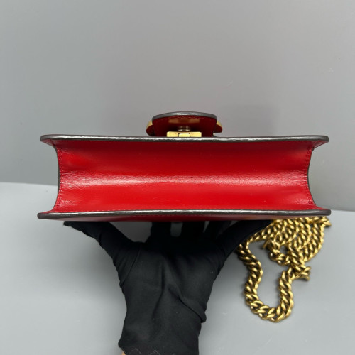 Gucci Small Interlocking G Shoulder Bag Calfskin Red