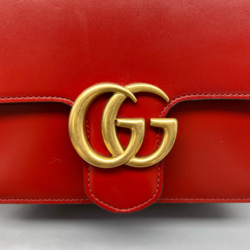 Gucci Small Interlocking G Shoulder Bag Calfskin Red