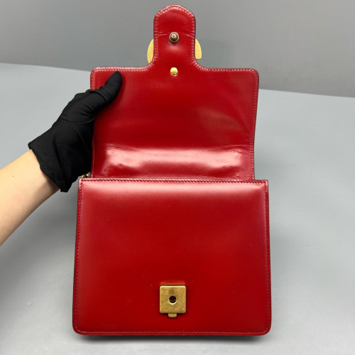Gucci Small Interlocking G Shoulder Bag Calfskin Red