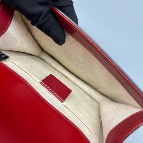 Gucci Small Interlocking G Shoulder Bag Calfskin Red