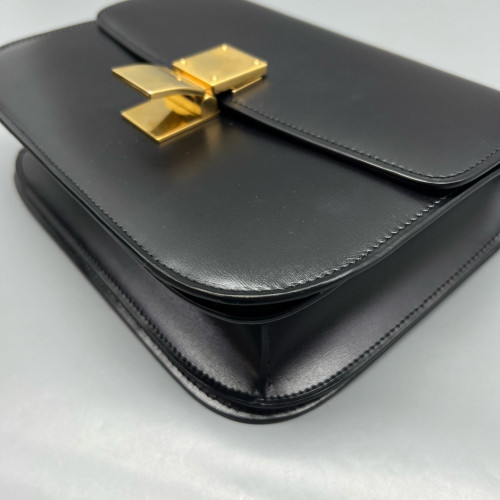 Celine Medium Classic Box Smooth Calfskin Black Celine Medium Classic Box Smooth Calfskin Black