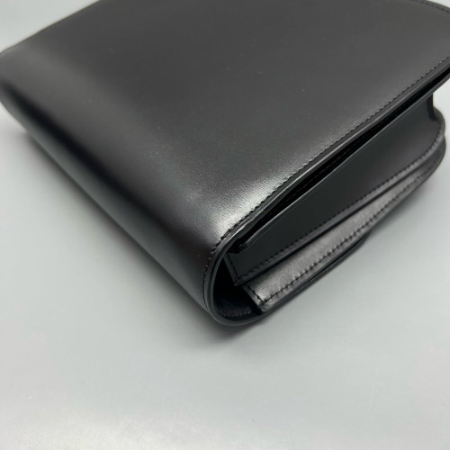 Celine Medium Classic Box Smooth Calfskin Black Celine Medium Classic Box Smooth Calfskin Black