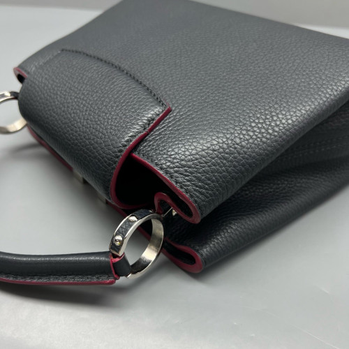 Louis Vuitton Capucines BB Taiga Navy Black Magenta