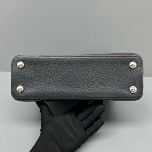 Louis Vuitton Capucines BB Taiga Navy Black Magenta