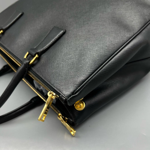Prada Medium Galleria Double Zip Tote Saffiano Calfskin Black