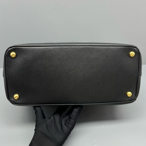 Prada Medium Galleria Double Zip Tote Saffiano Calfskin Black