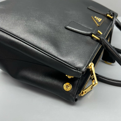 Prada Medium Galleria Double Zip Tote Saffiano Calfskin Black