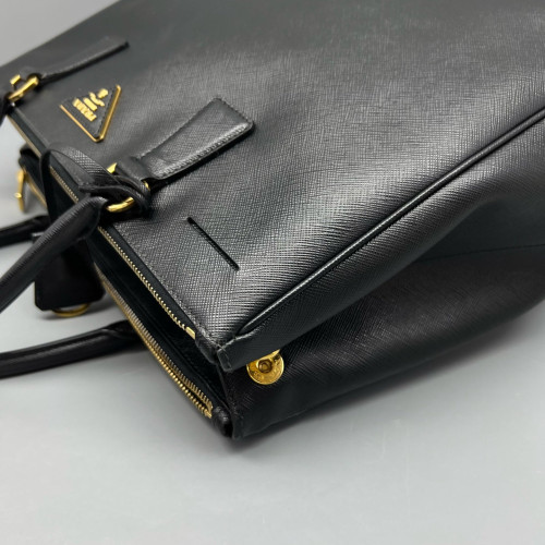 Prada Medium Galleria Double Zip Tote Saffiano Calfskin Black