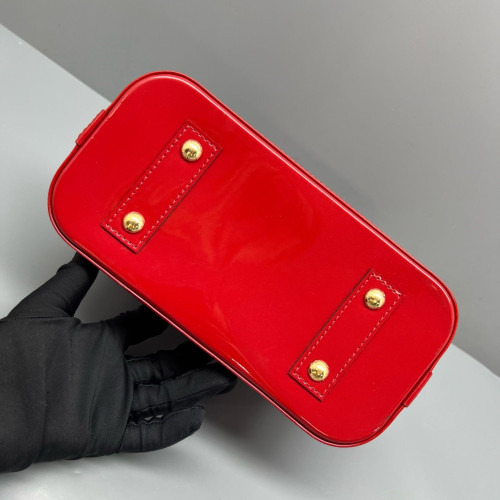 Louis Vuitton Alma BB Vernis Red