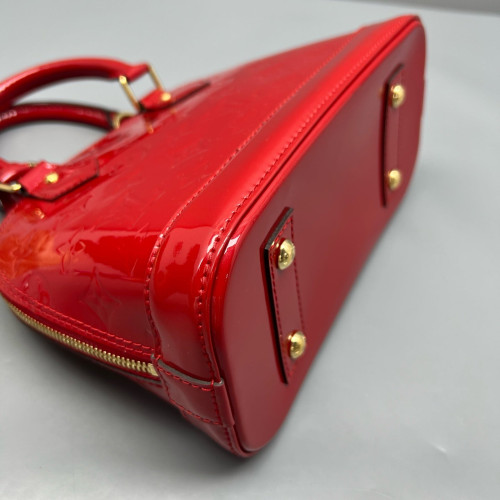 Louis Vuitton Alma BB Vernis Red