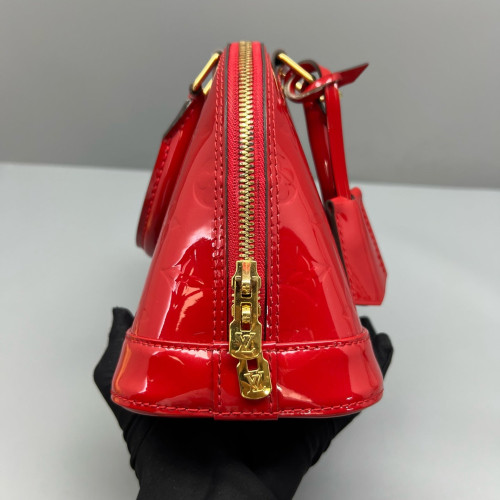 Louis Vuitton Alma BB Vernis Red