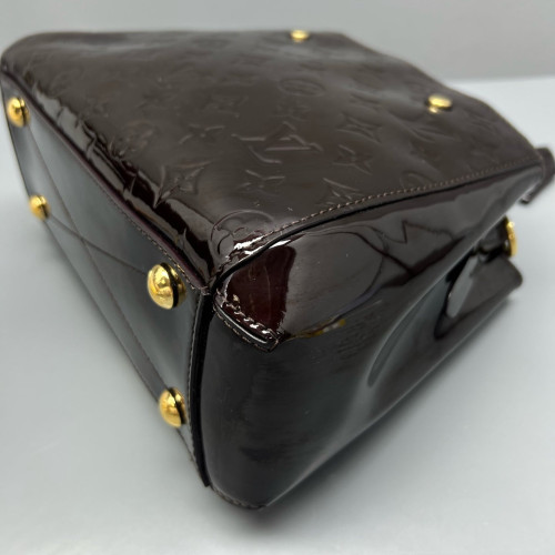 Louis Vuitton Montaigne BB Vernis Amarante