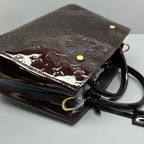 Louis Vuitton Montaigne BB Vernis Amarante