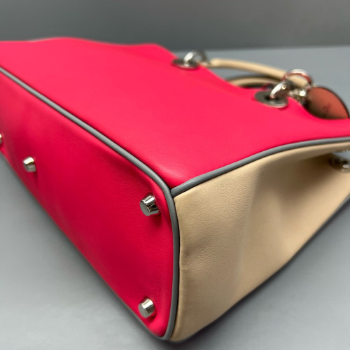 Dior Medium Diorissimo Tote Calfskin Red Natural Tan