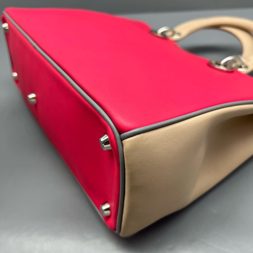 Dior Medium Diorissimo Tote Calfskin Red Natural Tan