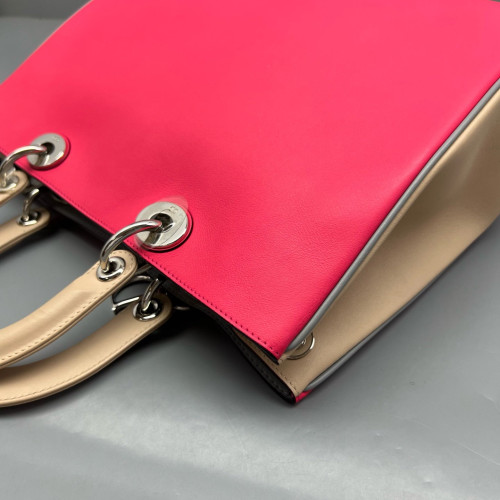 Dior Medium Diorissimo Tote Calfskin Red Natural Tan