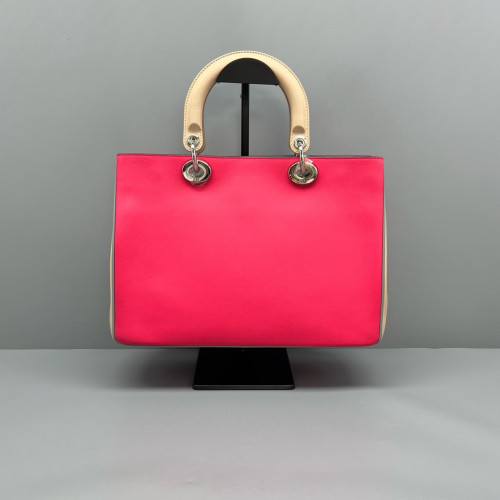 Dior Medium Diorissimo Tote Calfskin Red Natural Tan