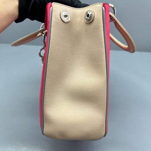 Dior Medium Diorissimo Tote Calfskin Red Natural Tan