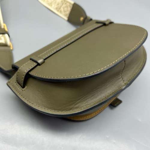 Loewe Mini Gate Calfskin Kaki Loewe Mini Gate Calfskin Kaki