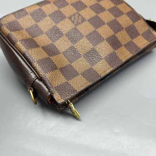 Louis Vuitton Trousse Make Up Bag Pochette Damier Ebene Brown Louis Vuitton Trousse Make Up Bag Pochette Damier Ebene Brown