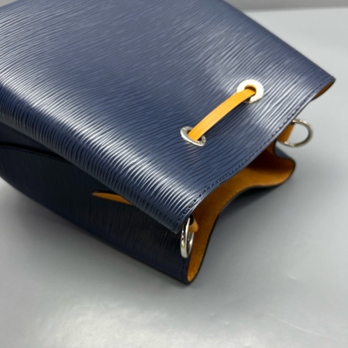 Louis Vuitton Neonoe BB Epi Blue Louis Vuitton Neonoe BB Epi Blue