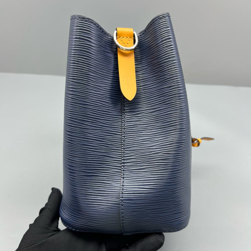 Louis Vuitton Neonoe BB Epi Blue Louis Vuitton Neonoe BB Epi Blue