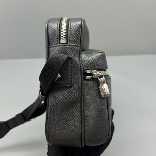 Louis Vuitton Outdoor Messenger GM Monogram Eclipse Black