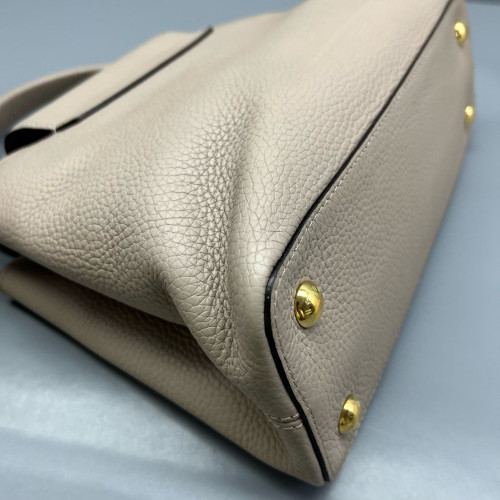 Louis Vuitton Capucines PM Calfskin Natural Tan