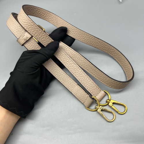 Louis Vuitton Capucines PM Calfskin Natural Tan