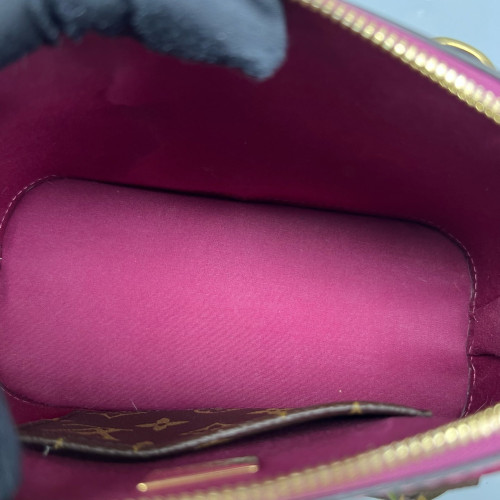 Louis Vuitton Alma BB Vernis Monogram Azalea Brown Louis Vuitton Alma BB Vernis Monogram Azalea Brown