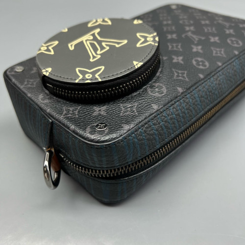 Louis Vuitton Messenger Monogram Eclipse Black Louis Vuitton Messenger Monogram Eclipse Black