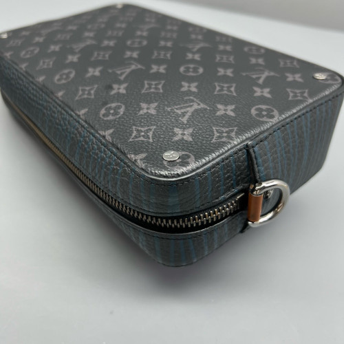 Louis Vuitton Messenger Monogram Eclipse Black Louis Vuitton Messenger Monogram Eclipse Black