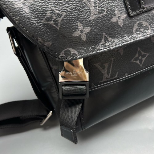 Louis Vuitton Voyager Messenger Monogram Eclipse Black Louis Vuitton Voyager Messenger Monogram Eclipse Black