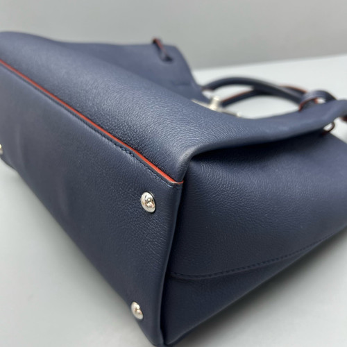 Louis Vuitton Lockme Tote PM Calfskin Navy