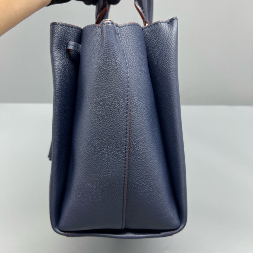 Louis Vuitton Lockme Tote PM Calfskin Navy