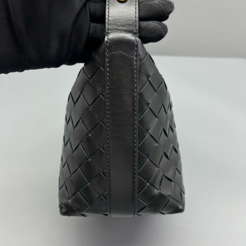 Bottega Veneta Mini Wallace Calfskin Intrecciato Black Bottega Veneta Mini Wallace Calfskin Intrecciato Black