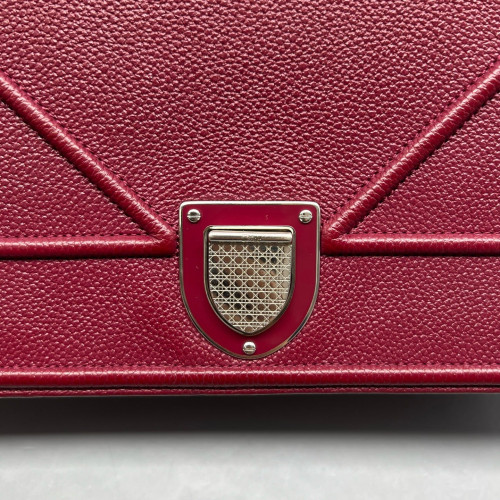 Dior Medium Diorama Grained Calfskin Burgundy