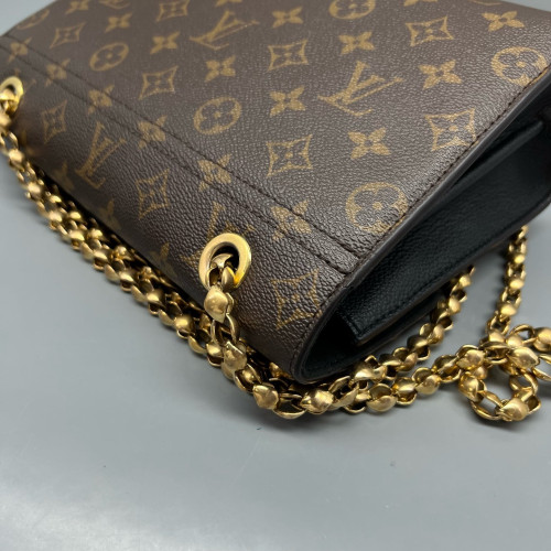 Louis Vuitton Victoire Monogram Brown