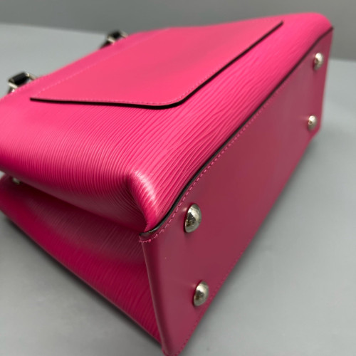 Louis Vuitton Kleber PM Epi Magenta Louis Vuitton Kleber PM Epi Magenta