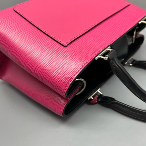 Louis Vuitton Kleber PM Epi Magenta Louis Vuitton Kleber PM Epi Magenta