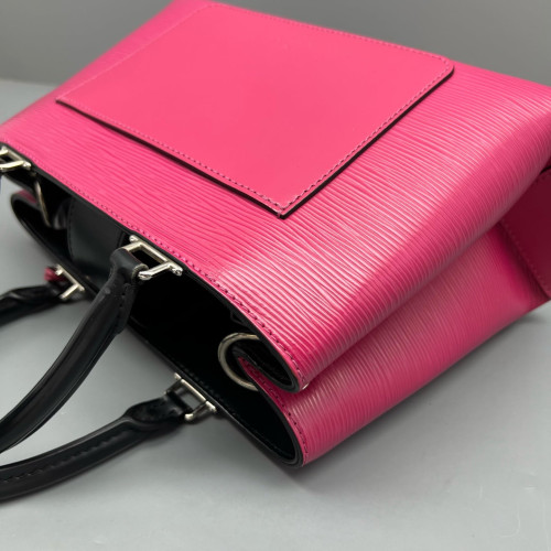 Louis Vuitton Kleber PM Epi Magenta Louis Vuitton Kleber PM Epi Magenta