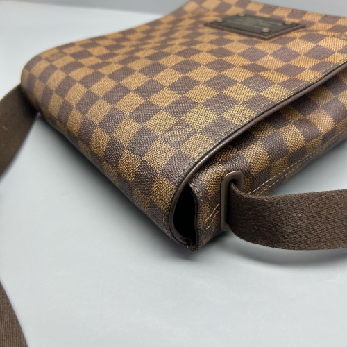Louis Vuitton Messenger Damier Ebene Brown
