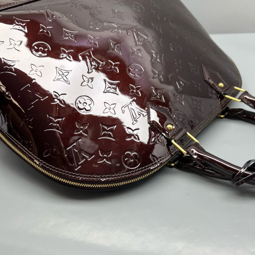 Louis Vuitton Alma GM Vernis Amarante