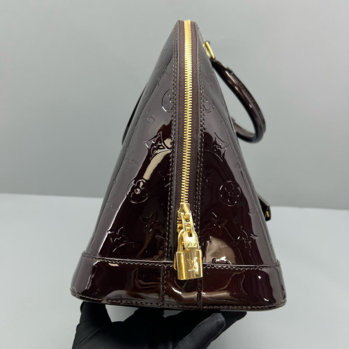Louis Vuitton Alma GM Vernis Amarante