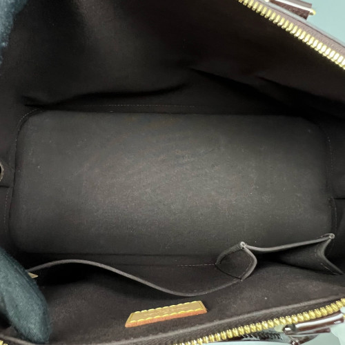 Louis Vuitton Alma GM Vernis Amarante