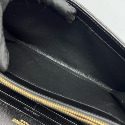 Yves Saint Laurent Envelope Wallet On Chain Caviar Black