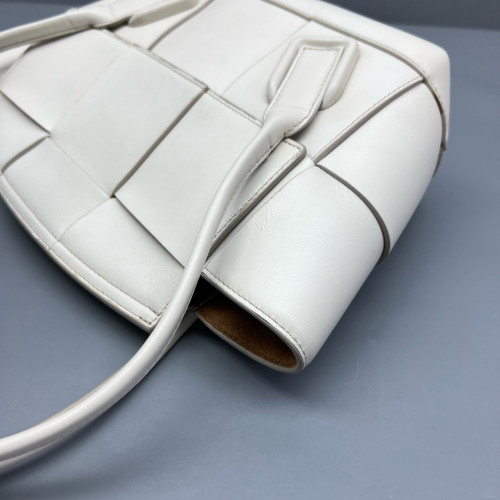 Bottega Veneta Small Arco Intrecciato Nappa White